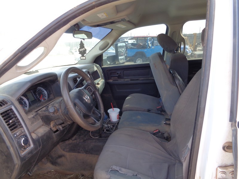 https://f005.backblazeb2.com/file/img-partshotlines-com/Inventory/OK77/Vehicle/7427_06.jpg