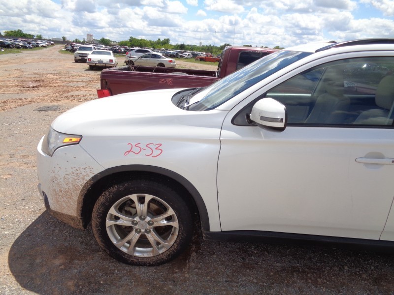 https://f005.backblazeb2.com/file/img-partshotlines-com/Inventory/OK77/Vehicle/7461_02.jpg
