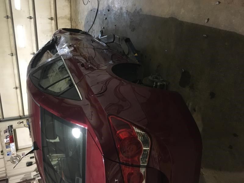 https://f005.backblazeb2.com/file/img-partshotlines-com/Inventory/OK8/Vehicle/2021_05.jpg