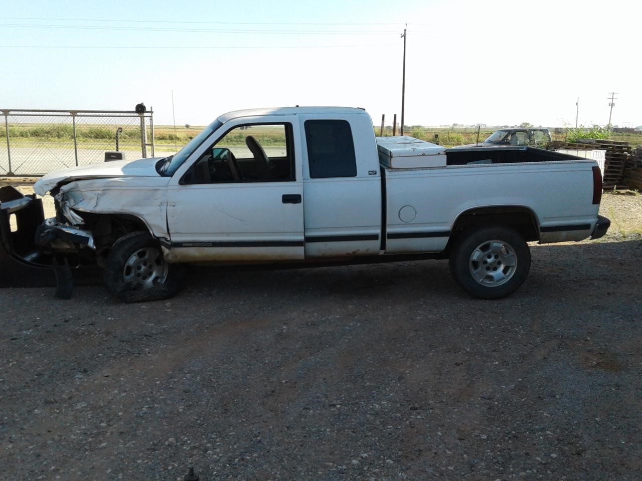 https://f005.backblazeb2.com/file/img-partshotlines-com/Inventory/OK8/Vehicle/2308_05.jpg