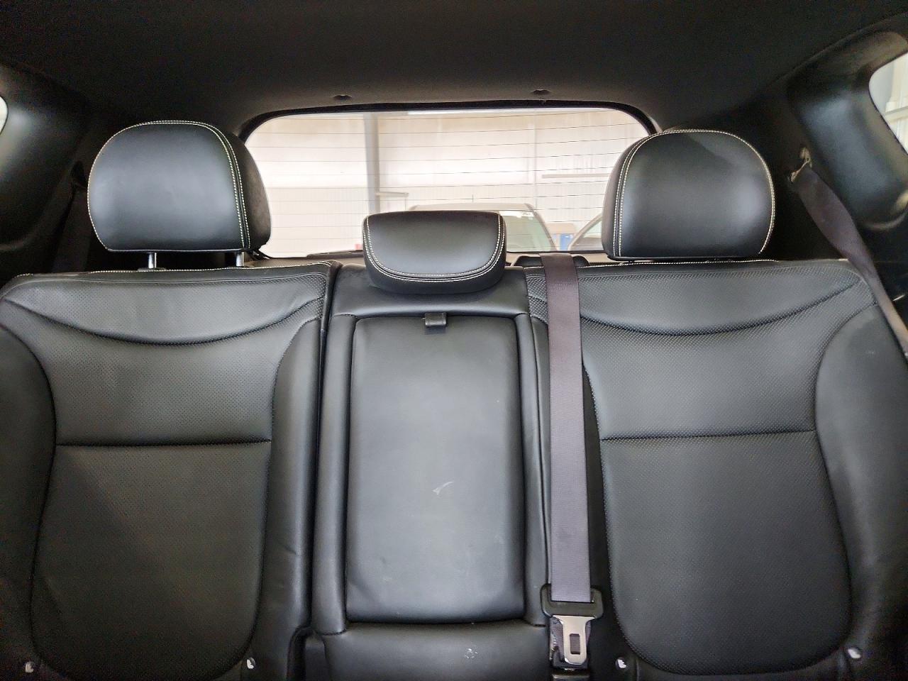 https://f005.backblazeb2.com/file/img-partshotlines-com/Inventory/PRO45/Vehicle/50_10.jpg