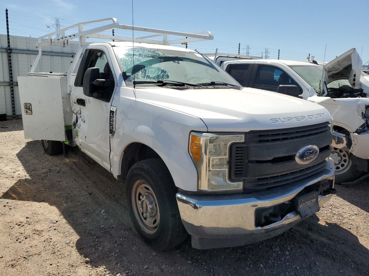 b/f/j/j/e/9f3f805c-d6da-4cd5-981f-f1d99abe2a42.jpg