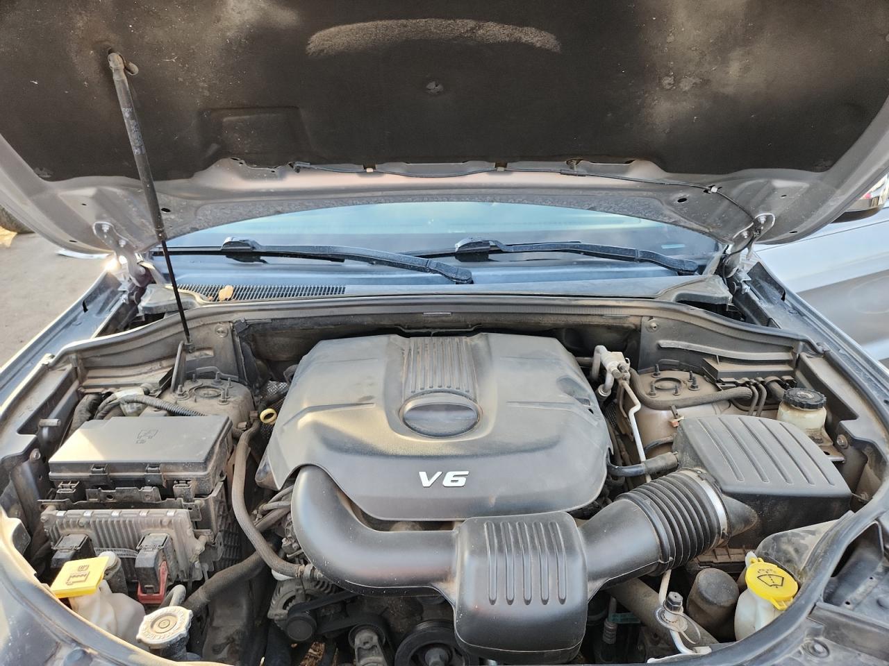 g/g/f/i/a/572676ff-5e71-46c3-80ff-9cd2c7629103.jpg