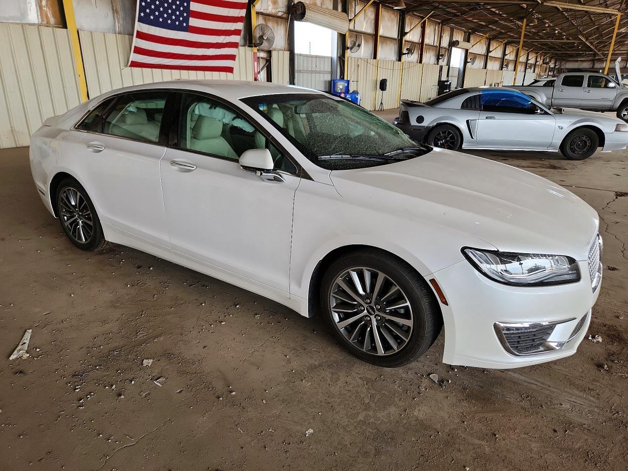 g/i/e/a/a/e978ee96-d6f4-4760-89e9-24564310aece.jpg