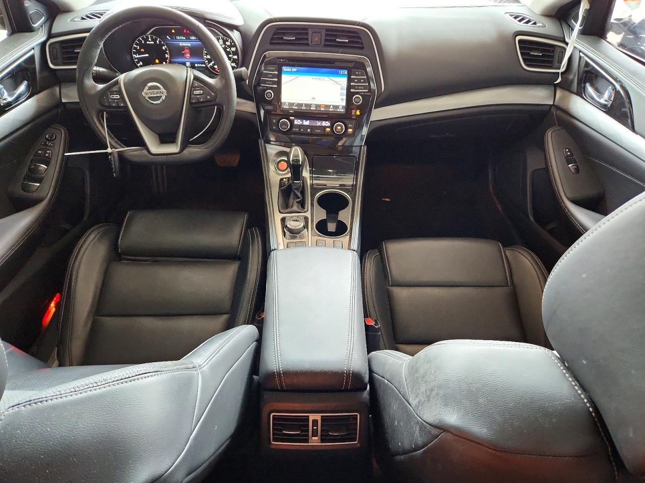 g/i/e/c/a/8ef8d601-f4c4-410c-a18d-682c1d5352aa.jpg