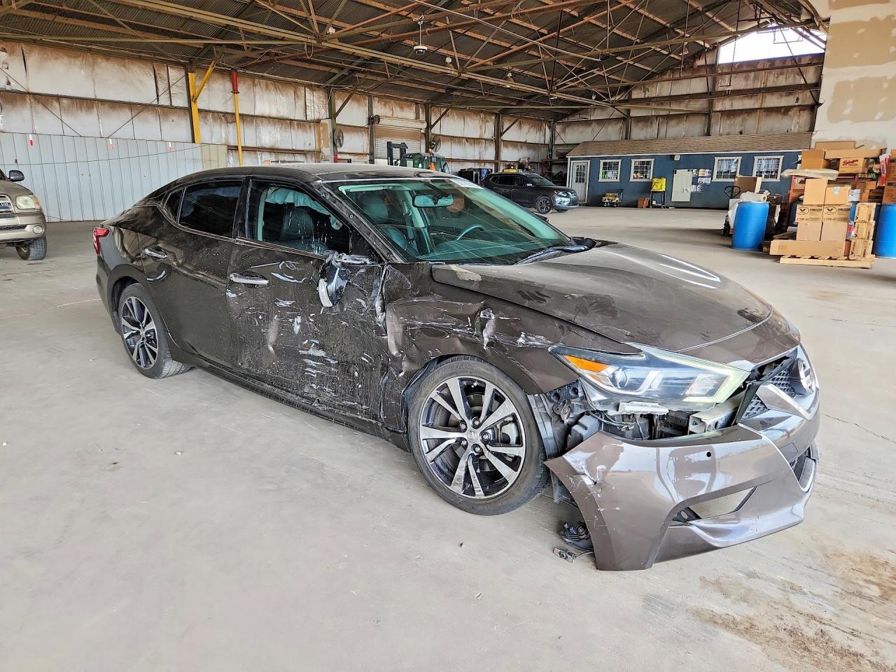 g/i/e/c/a/e32e833d-e5cb-40bf-ab5f-c37b7b4d8dfd.jpg