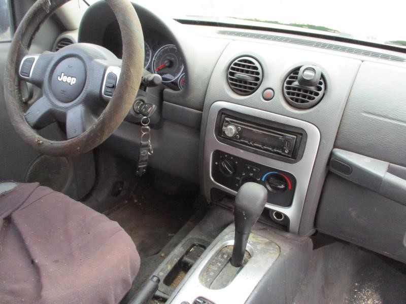 https://f005.backblazeb2.com/file/img-partshotlines-com/Inventory/SW30/Vehicle/10120_08.jpg
