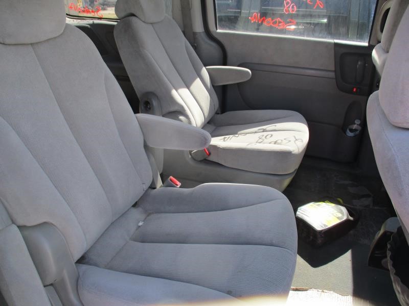 https://f005.backblazeb2.com/file/img-partshotlines-com/Inventory/SW30/Vehicle/10570_09.jpg