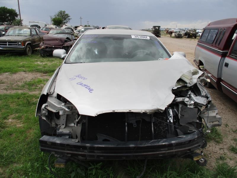 https://f005.backblazeb2.com/file/img-partshotlines-com/Inventory/SW30/Vehicle/4864_01.jpg