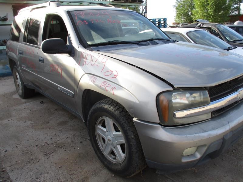 https://f005.backblazeb2.com/file/img-partshotlines-com/Inventory/SW30/Vehicle/5756_08.jpg