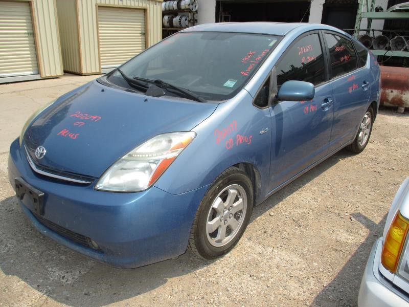 https://f005.backblazeb2.com/file/img-partshotlines-com/Inventory/SW30/Vehicle/6480_02.jpg