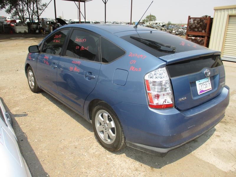 https://f005.backblazeb2.com/file/img-partshotlines-com/Inventory/SW30/Vehicle/6480_03.jpg
