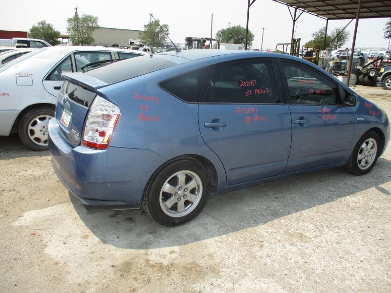 https://f005.backblazeb2.com/file/img-partshotlines-com/Inventory/SW30/Vehicle/6480_05.jpg