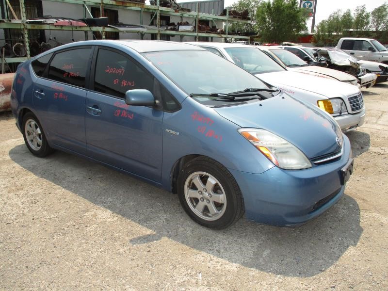 https://f005.backblazeb2.com/file/img-partshotlines-com/Inventory/SW30/Vehicle/6480_06.jpg