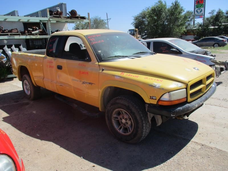 https://f005.backblazeb2.com/file/img-partshotlines-com/Inventory/SW30/Vehicle/7500_06.jpg