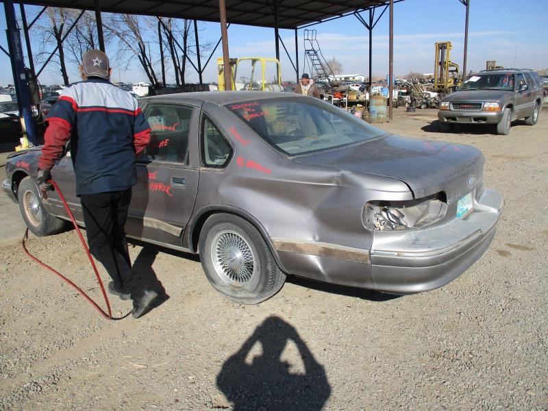 https://f005.backblazeb2.com/file/img-partshotlines-com/Inventory/SW30/Vehicle/7732_03.jpg