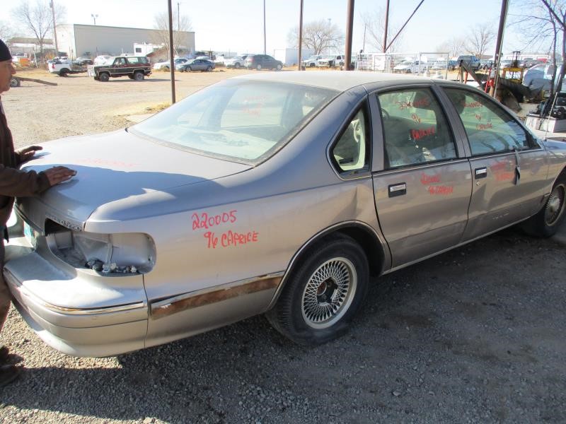 https://f005.backblazeb2.com/file/img-partshotlines-com/Inventory/SW30/Vehicle/7732_05.jpg