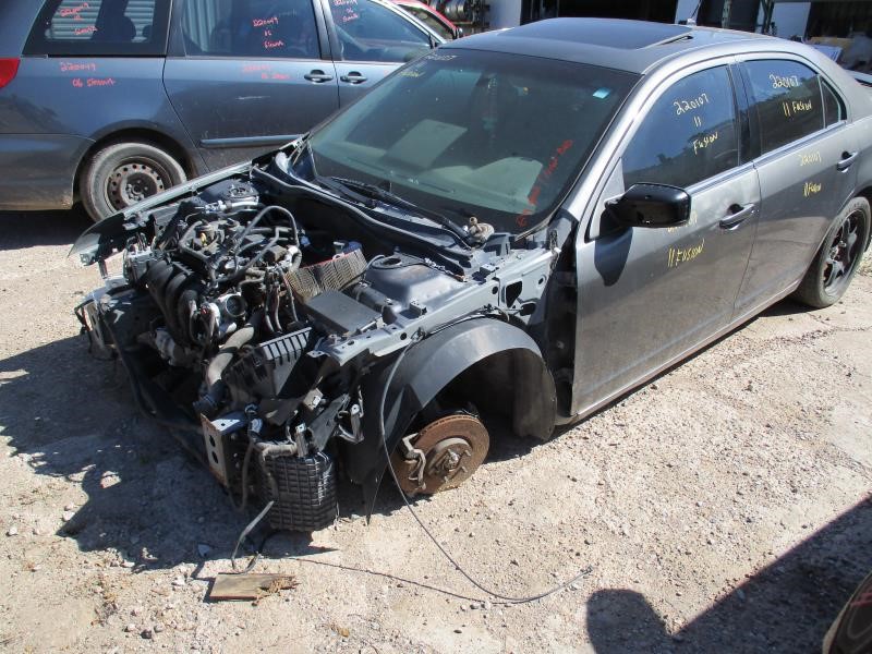 https://f005.backblazeb2.com/file/img-partshotlines-com/Inventory/SW30/Vehicle/8198_02.jpg