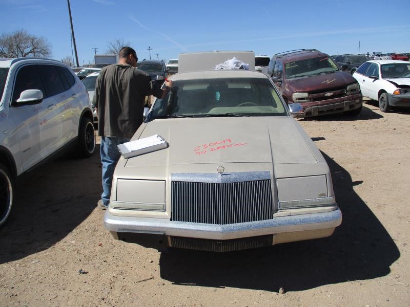 https://f005.backblazeb2.com/file/img-partshotlines-com/Inventory/SW30/Vehicle/8539_01.jpg