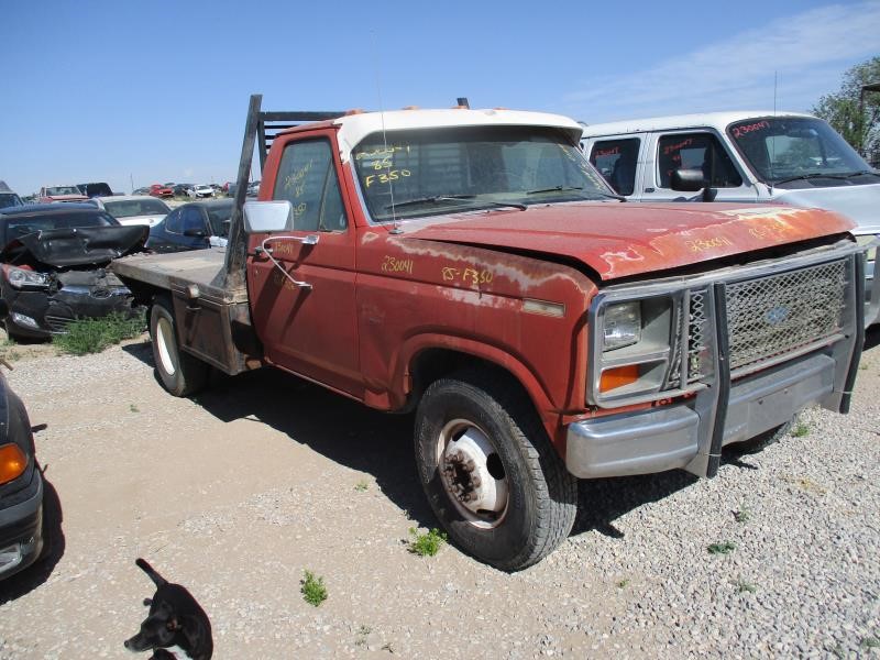 https://f005.backblazeb2.com/file/img-partshotlines-com/Inventory/SW30/Vehicle/8604_06.jpg