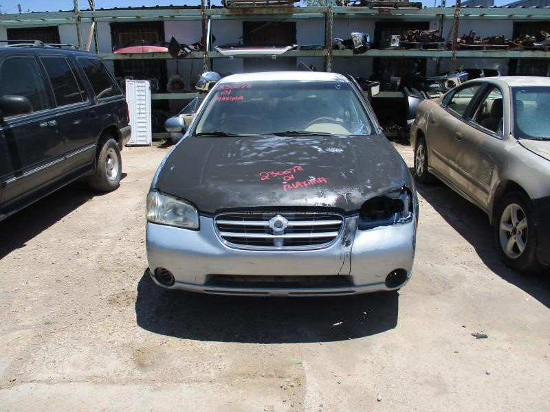 https://f005.backblazeb2.com/file/img-partshotlines-com/Inventory/SW30/Vehicle/8752_01.jpg