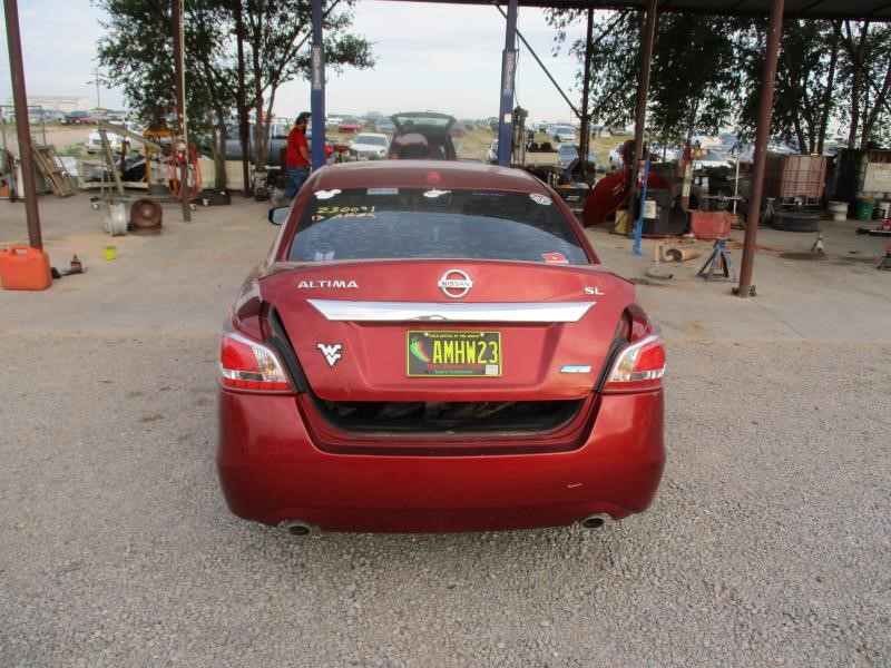 https://f005.backblazeb2.com/file/img-partshotlines-com/Inventory/SW30/Vehicle/8801_04.jpg