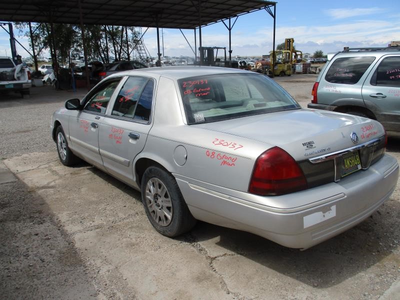 https://f005.backblazeb2.com/file/img-partshotlines-com/Inventory/SW30/Vehicle/8985_09.jpg