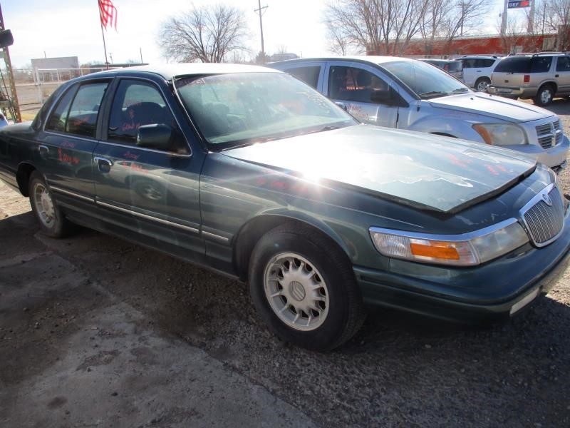 https://f005.backblazeb2.com/file/img-partshotlines-com/Inventory/SW30/Vehicle/9250_06.jpg