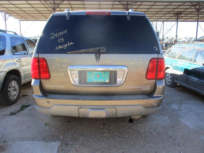 https://f005.backblazeb2.com/file/img-partshotlines-com/Inventory/SW30/Vehicle/9255_04.jpg
