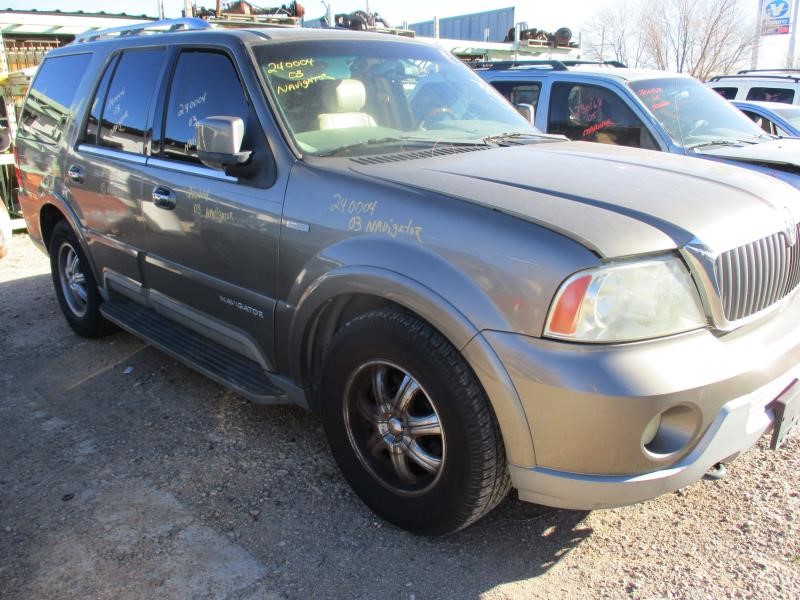 https://f005.backblazeb2.com/file/img-partshotlines-com/Inventory/SW30/Vehicle/9255_06.jpg