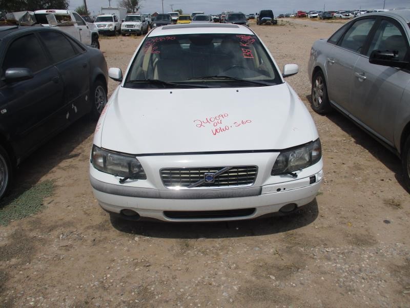 https://f005.backblazeb2.com/file/img-partshotlines-com/Inventory/SW30/Vehicle/9616_01.jpg