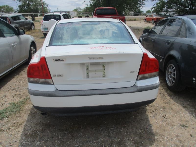 https://f005.backblazeb2.com/file/img-partshotlines-com/Inventory/SW30/Vehicle/9616_04.jpg