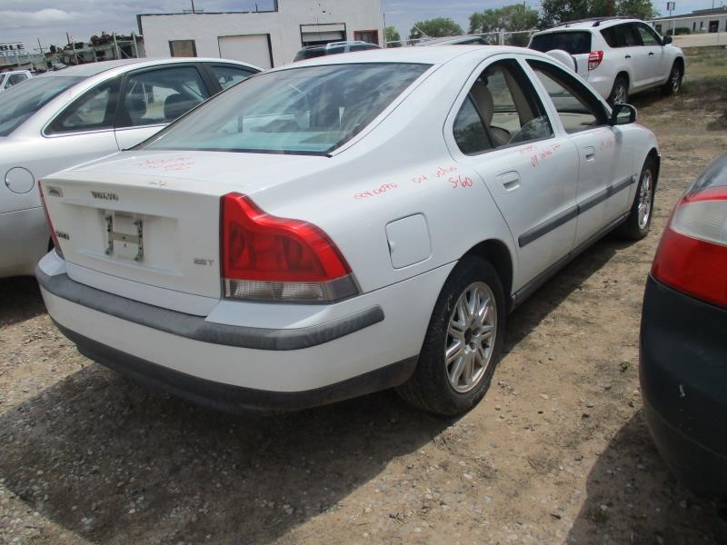 https://f005.backblazeb2.com/file/img-partshotlines-com/Inventory/SW30/Vehicle/9616_05.jpg
