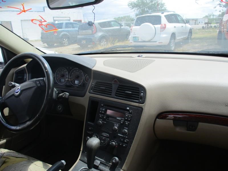 https://f005.backblazeb2.com/file/img-partshotlines-com/Inventory/SW30/Vehicle/9616_06.jpg