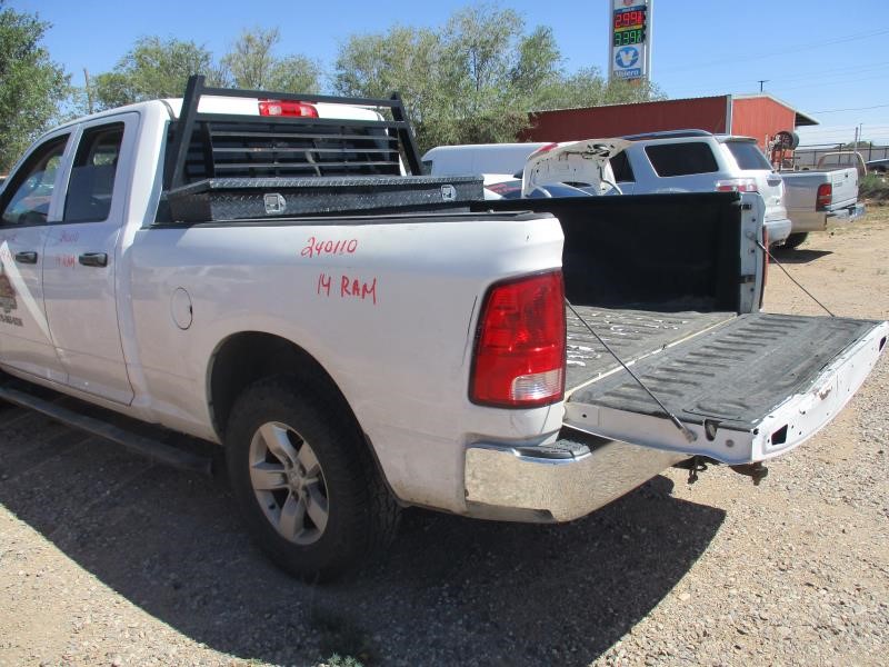 https://f005.backblazeb2.com/file/img-partshotlines-com/Inventory/SW30/Vehicle/9699_05.jpg
