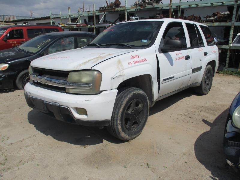 https://f005.backblazeb2.com/file/img-partshotlines-com/Inventory/SW30/Vehicle/9728_02.jpg