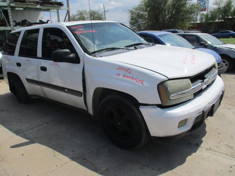 https://f005.backblazeb2.com/file/img-partshotlines-com/Inventory/SW30/Vehicle/9728_06.jpg
