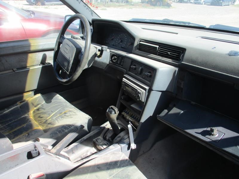 https://f005.backblazeb2.com/file/img-partshotlines-com/Inventory/SW30/Vehicle/9844_07.jpg