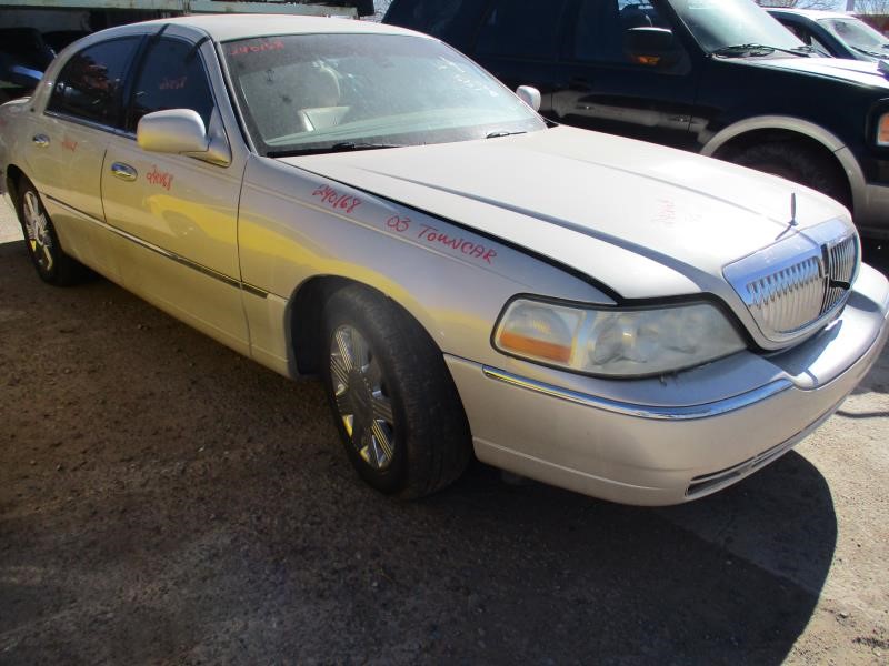 https://f005.backblazeb2.com/file/img-partshotlines-com/Inventory/SW30/Vehicle/9956_07.jpg