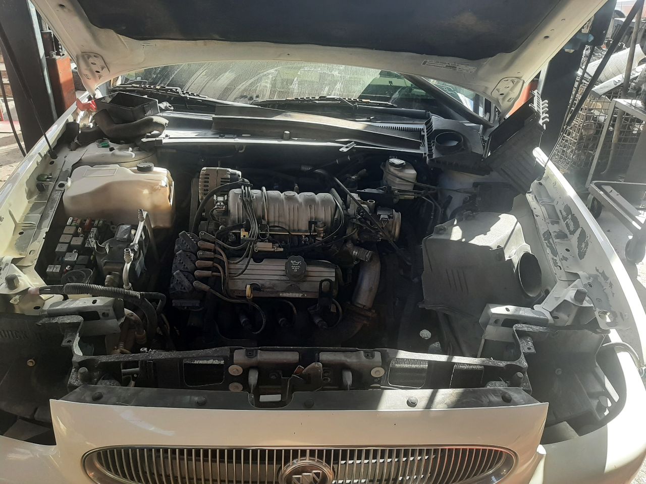 https://f005.backblazeb2.com/file/img-partshotlines-com/Inventory/SW48/Vehicle/2786_04.jpg
