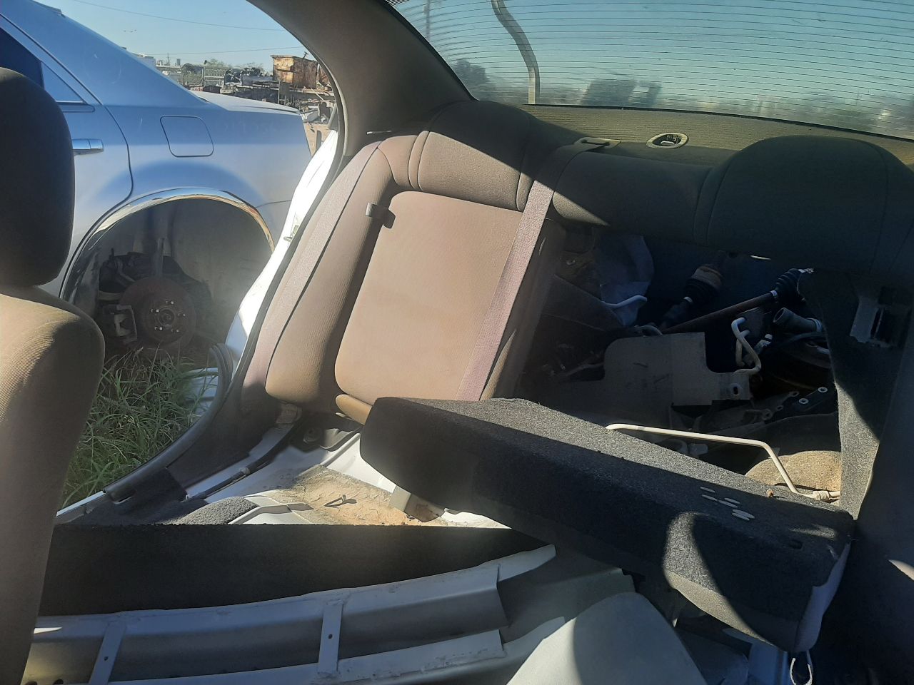 https://f005.backblazeb2.com/file/img-partshotlines-com/Inventory/SW48/Vehicle/3813_12.jpg