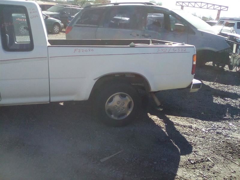 https://f005.backblazeb2.com/file/img-partshotlines-com/Inventory/SW48/Vehicle/4785_04.jpg