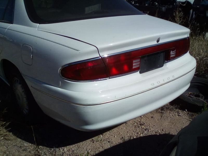 https://f005.backblazeb2.com/file/img-partshotlines-com/Inventory/SW48/Vehicle/4909_07.jpg