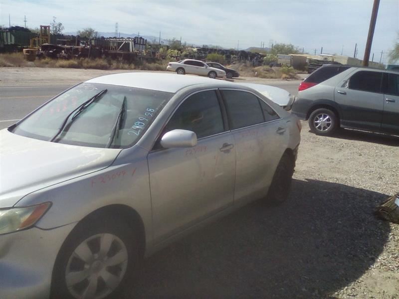 https://f005.backblazeb2.com/file/img-partshotlines-com/Inventory/SW48/Vehicle/5195_03.jpg
