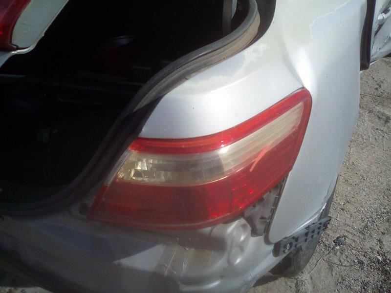 https://f005.backblazeb2.com/file/img-partshotlines-com/Inventory/SW48/Vehicle/5195_08.jpg