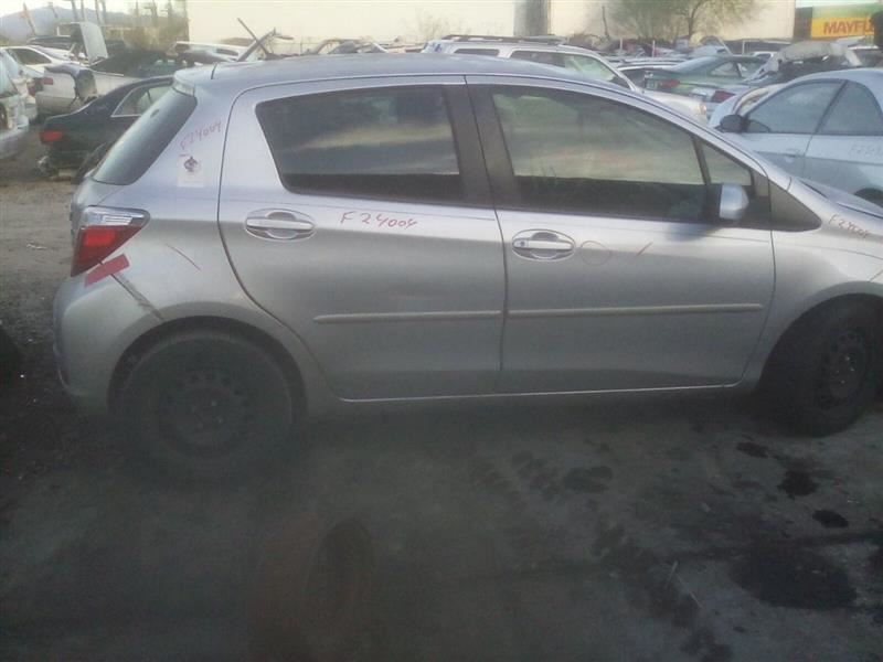 https://f005.backblazeb2.com/file/img-partshotlines-com/Inventory/SW48/Vehicle/5261_12.jpg