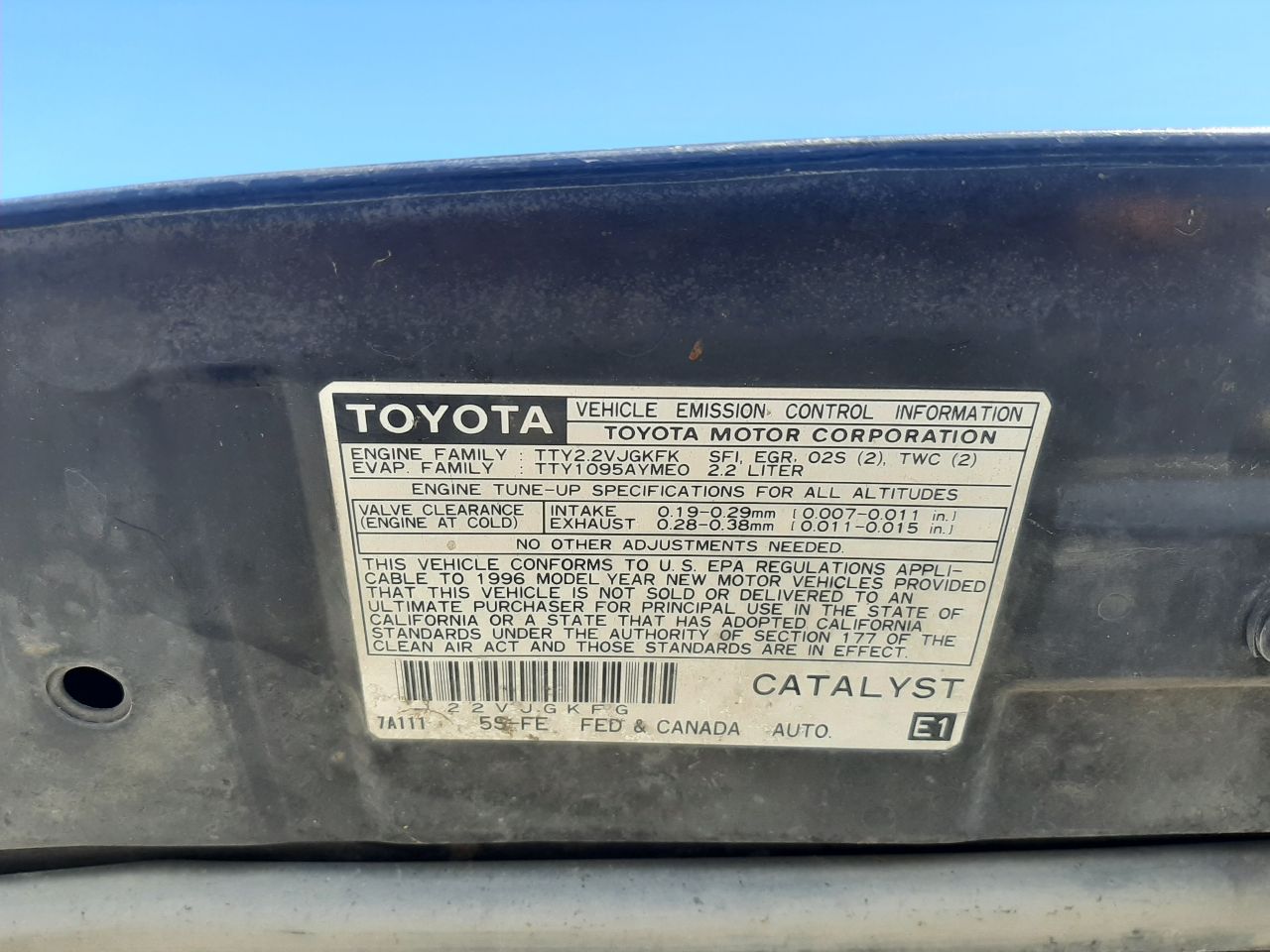 https://f005.backblazeb2.com/file/img-partshotlines-com/Inventory/SW48/Vehicle/5697_12.jpg