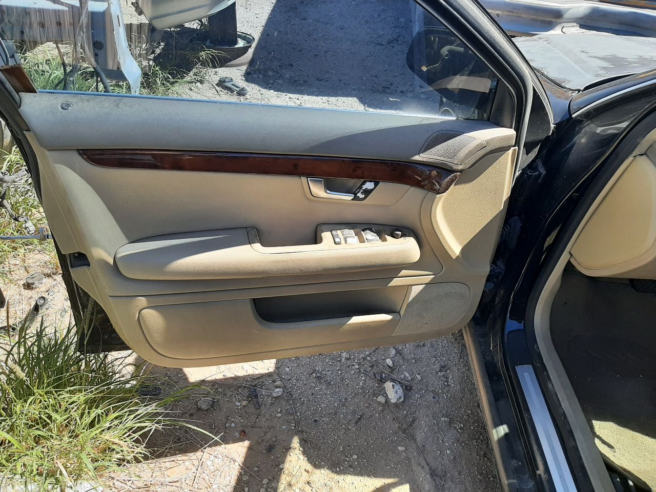 https://f005.backblazeb2.com/file/img-partshotlines-com/Inventory/SW48/Vehicle/5703_08.jpg