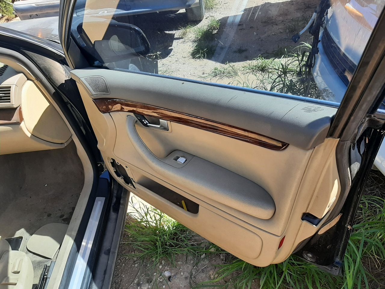 https://f005.backblazeb2.com/file/img-partshotlines-com/Inventory/SW48/Vehicle/5703_11.jpg