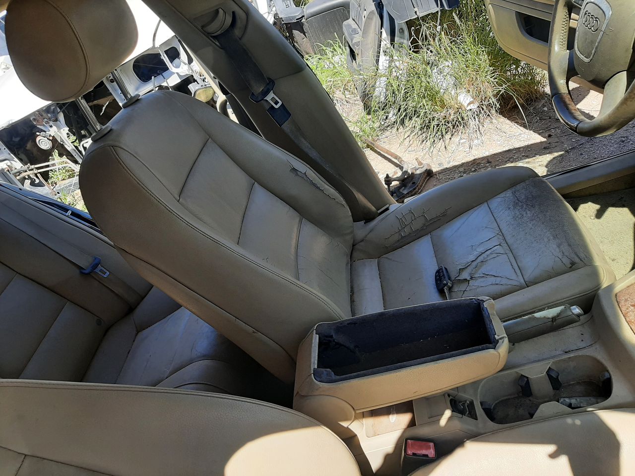 https://f005.backblazeb2.com/file/img-partshotlines-com/Inventory/SW48/Vehicle/5703_13.jpg